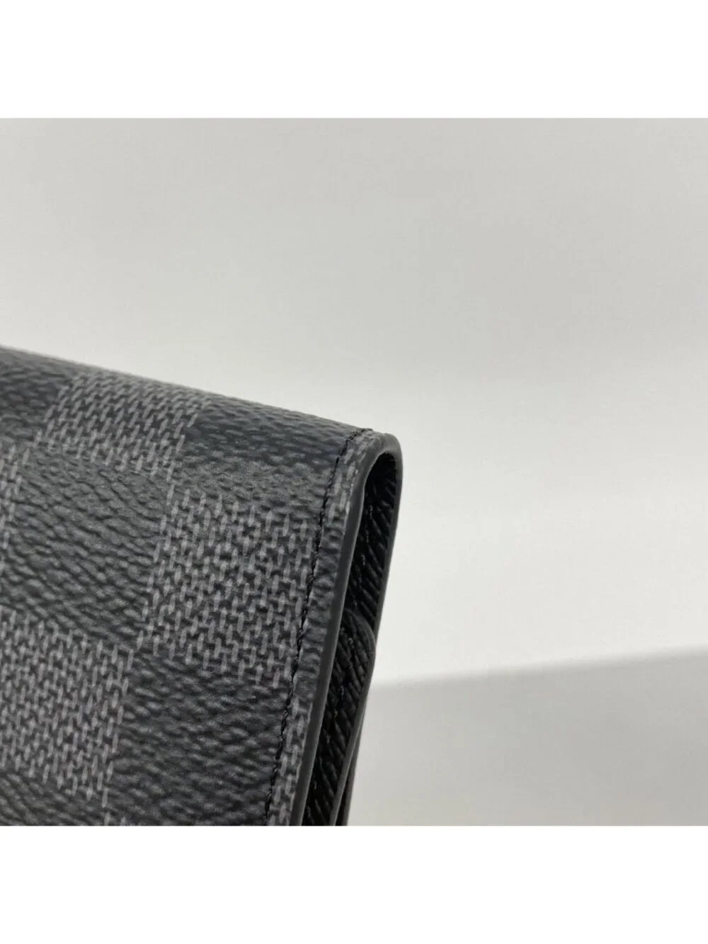 Louis Vuitton Key Case Damier Graphite Multicles 6 Black Key Holder